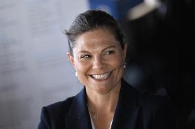 CROWN PRINCESS VICTORIA ICEBREAKER ODEN