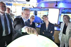 CROWN PRINCESS VICTORIA ICEBREAKER ODEN