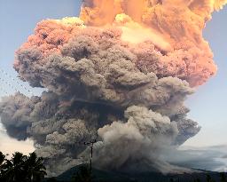 Lewotobi Laki Laki Eruption - Indonesia