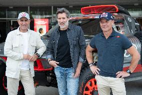 Dakar Chronicles Premiere