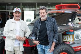 Dakar Chronicles Premiere
