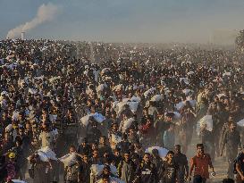 Thousands Of Starving Palestinians In Gaza Flock To The Aid Distribution Center