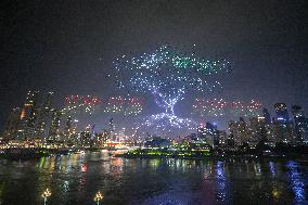 Chongqing Drone Show Aims for Guinness Record with 11,787 Drones