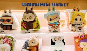 POP MART Labubu