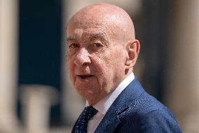 Gerard Larcher welcomes the President of the Rada Ruslan Stefanchuk - Paris AJ