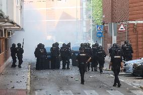 Metal Strike Disrupts Cadiz Roads and Commuter Trains - Spain