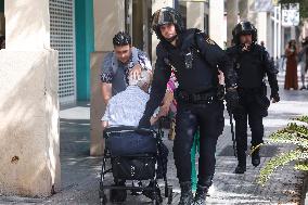Metal Strike Disrupts Cadiz Roads and Commuter Trains - Spain