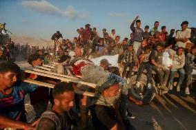 Flour Aid Reaches Gaza Residents