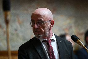 Questions to the government at the National Assembly in Paris FA
