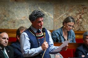 Questions to the government at the National Assembly in Paris FA