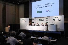 Press Conference by Sumitomo Mitsui FG, SBI Holdings and others