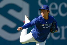 Baseball:Yoshinobu Yamamoto