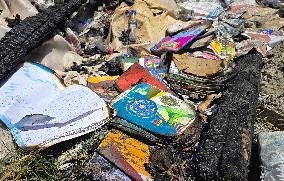 5 Residential Structures calcined After A Massive Fire In Kashmir - India