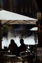 Illustration - Cooling Down on A Hot Day - Montauban
