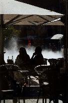 Illustration - Cooling Down on A Hot Day - Montauban