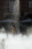 Illustration - Cooling Down on A Hot Day - Montauban