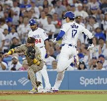 Baseball: Padres vs. Dodgers