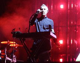Massive Attack and Elisabeth Fraser Milan Concert - Italy