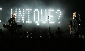 Massive Attack and Elisabeth Fraser Milan Concert - Italy
