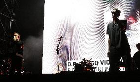 Massive Attack and Elisabeth Fraser Milan Concert - Italy