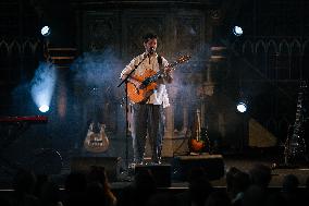 Nick Mulvey In Concert - London