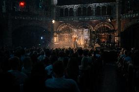Nick Mulvey In Concert - London