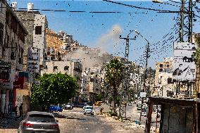 Nablus Israeli Soldiers Explode Blacksmith Shop - West Bank