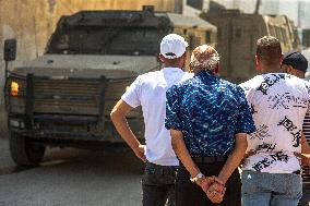 Nablus Israeli Soldiers Explode Blacksmith Shop - West Bank