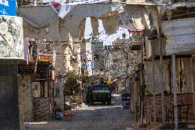 Nablus Israeli Soldiers Explode Blacksmith Shop - West Bank