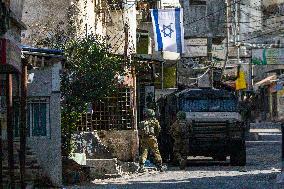 Nablus Israeli Soldiers Explode Blacksmith Shop - West Bank