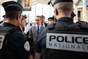 Bruno Retailleau at Gare du Nord Against Illegal Immigration - Paris