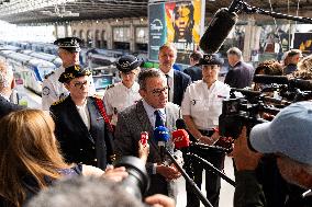 Bruno Retailleau at Gare du Nord Against Illegal Immigration - Paris