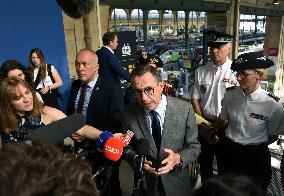 Bruno Retailleau Visits To Gare Du Nord Railway Station - Paris