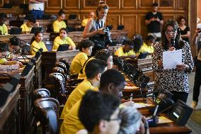 Tour de France dictation at the City Hall in Paris - FA