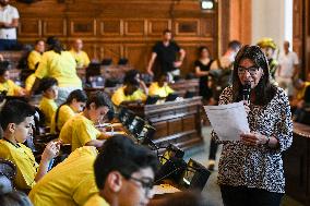 Tour de France dictation at the City Hall in Paris - FA
