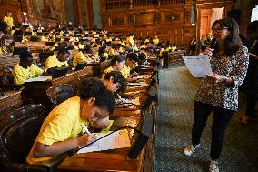 Tour de France dictation at the City Hall in Paris - FA