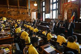 Tour de France dictation at the City Hall in Paris - FA