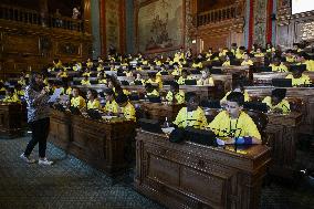 Tour de France dictation at the City Hall in Paris - FA