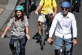 Tour de France dictation at the City Hall in Paris - FA
