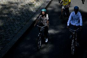 Tour de France dictation at the City Hall in Paris - FA