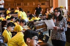 Tour de France dictation at the City Hall in Paris - FA
