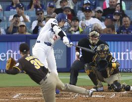 Baseball: Padres vs. Dodgers