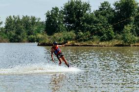 Illustration - Wakeboard Recreation Base Wam Park - Bressols