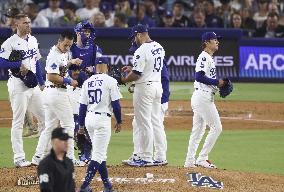 Baseball: Padres vs. Dodgers