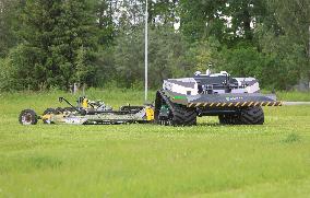 Robot Tractor