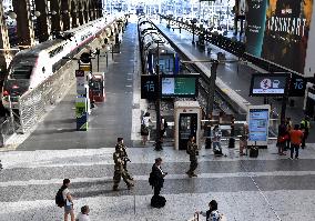 Illustration - Security Measures Implemented at Gare du Nord - Paris