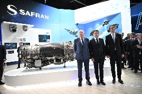 President Macron Visit To Safran Stand At Paris Air Show - Le Bourget