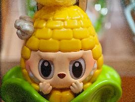 POP MART LABUBU Doll