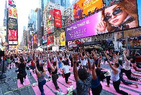 Solstice Yoga in Times Square - NYC