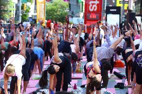 Solstice Yoga in Times Square - NYC